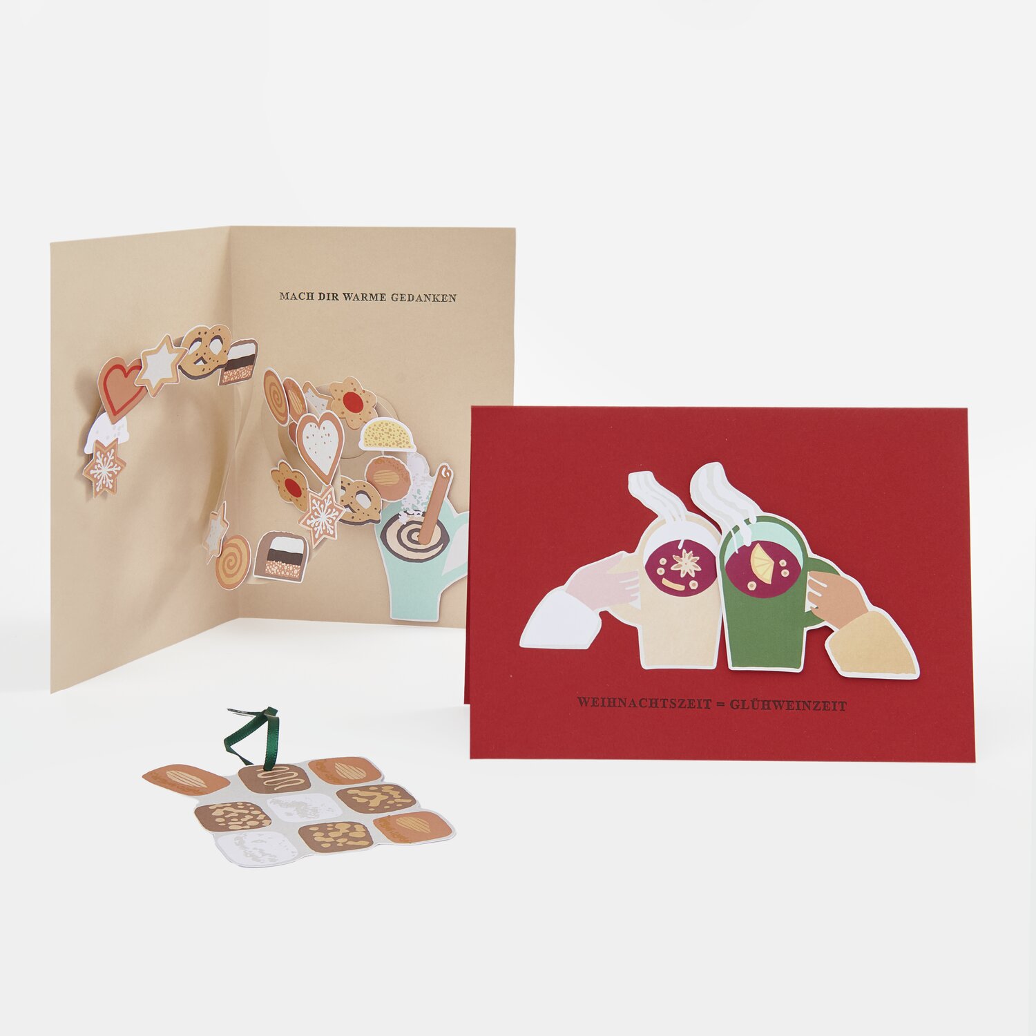 Paper Poetry Motivpapierblock Weihnachtsmarkt mit 22 Blatt, ideal für kreative Weihnachtskarten. Enthält festliche Designs in Rot und Beige.