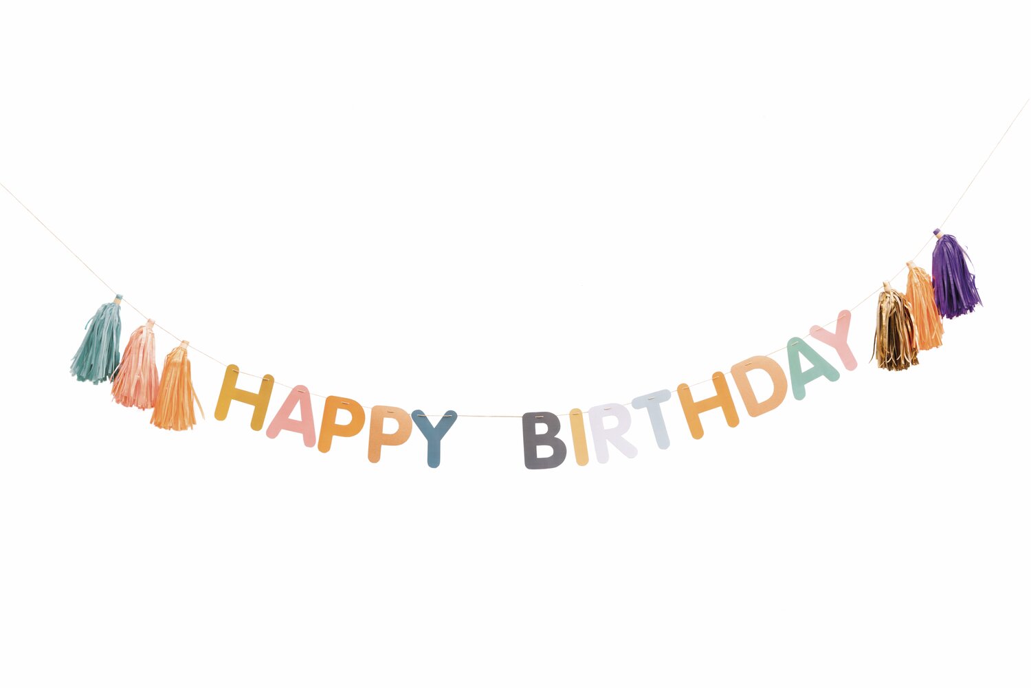 Paper Poetry DIY-Girlande Happy Birthday 3m mit bunten Buchstaben und Quasten von Rico Design.