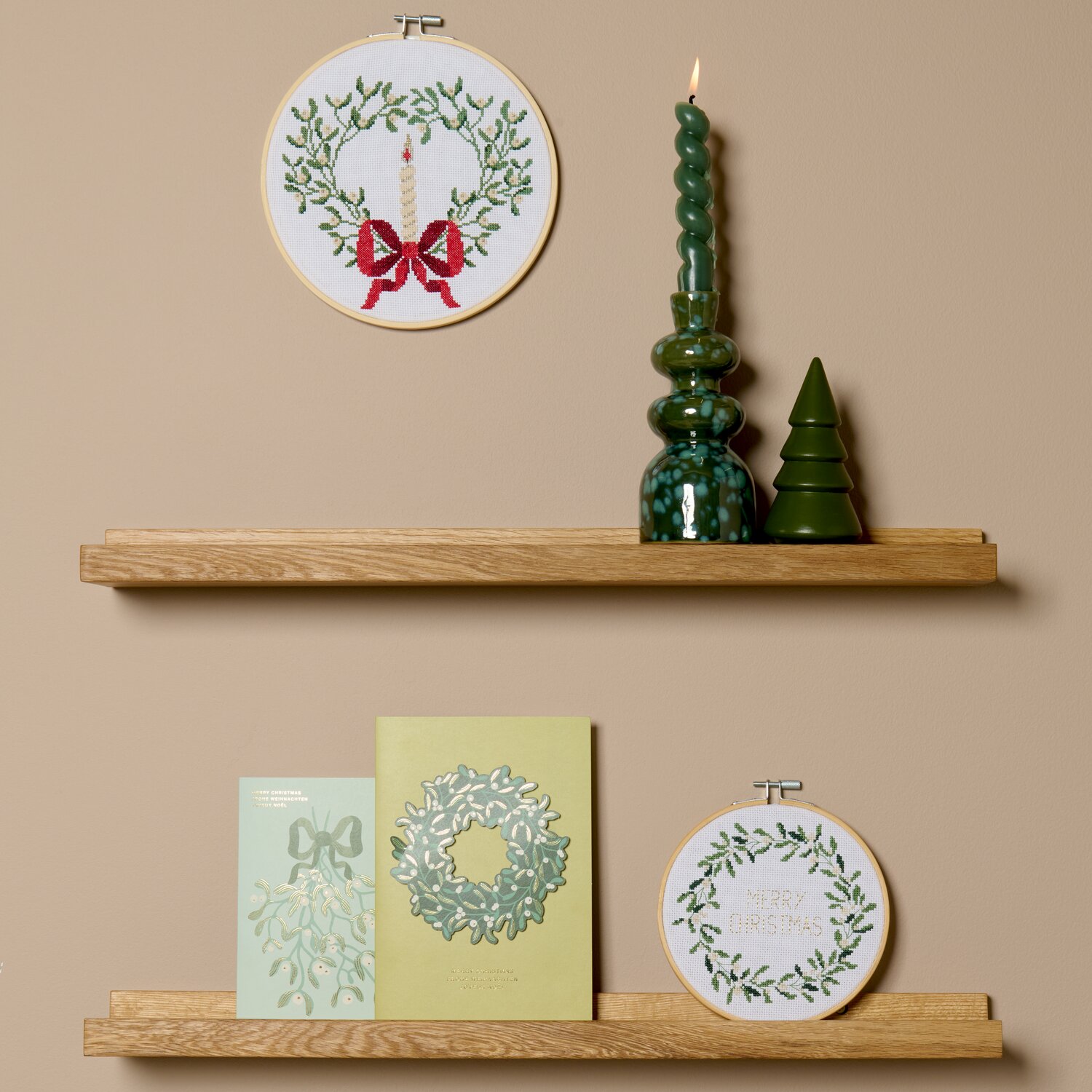 Stickpackung gezählter Kreuzstich Mistelkranz Merry Christmas von Rico Design