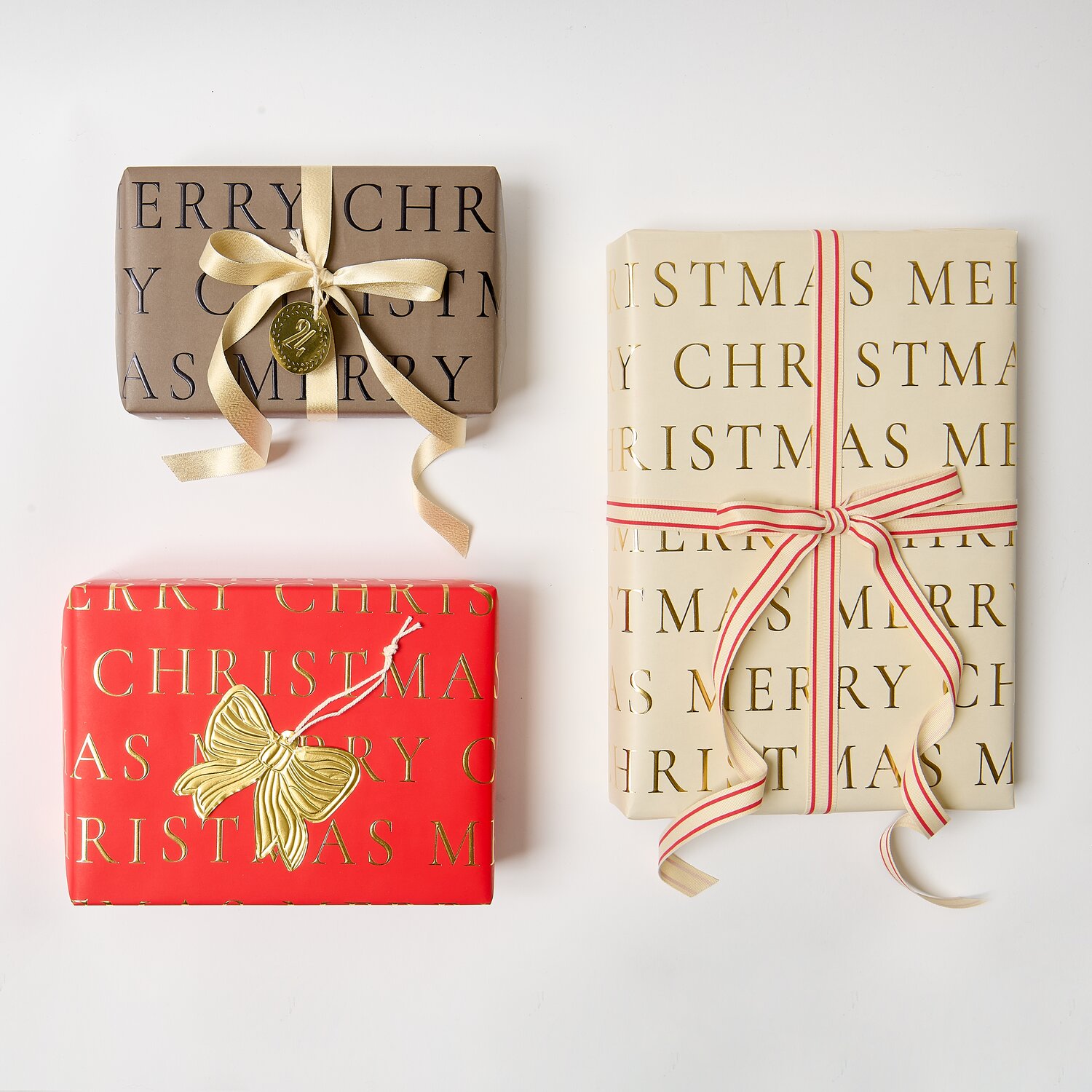 Paper Poetry Geschenkpapier Merry Christmas Farbe Creme/Gold von Rico Design