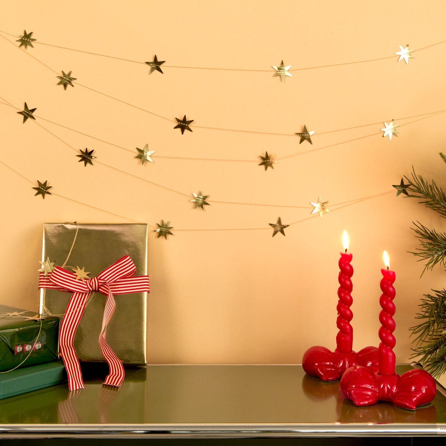 Genähte Girlande Advent Sterne Gold 5m von Rico Design