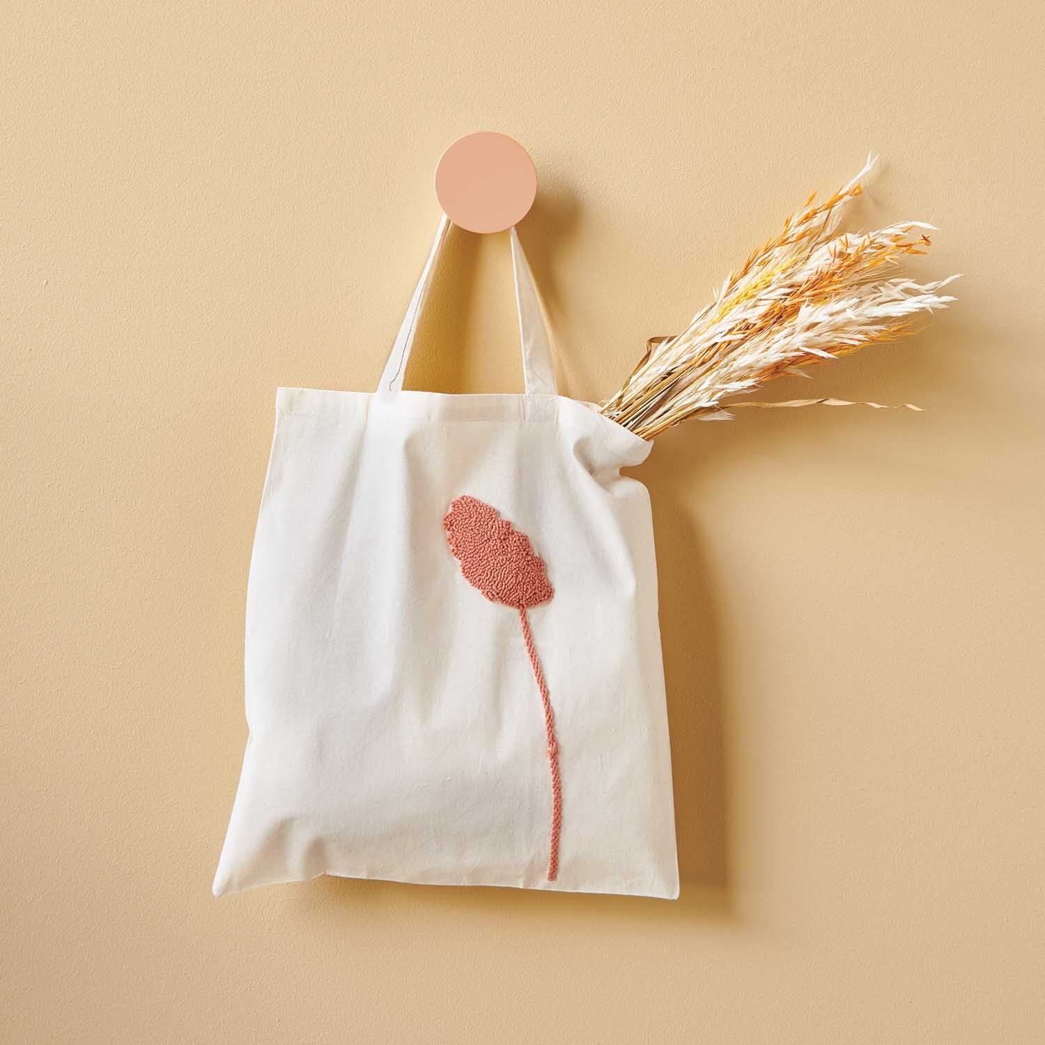 Anleitung Jutebeutel mit der Punch Needle gestalten von Rico Design