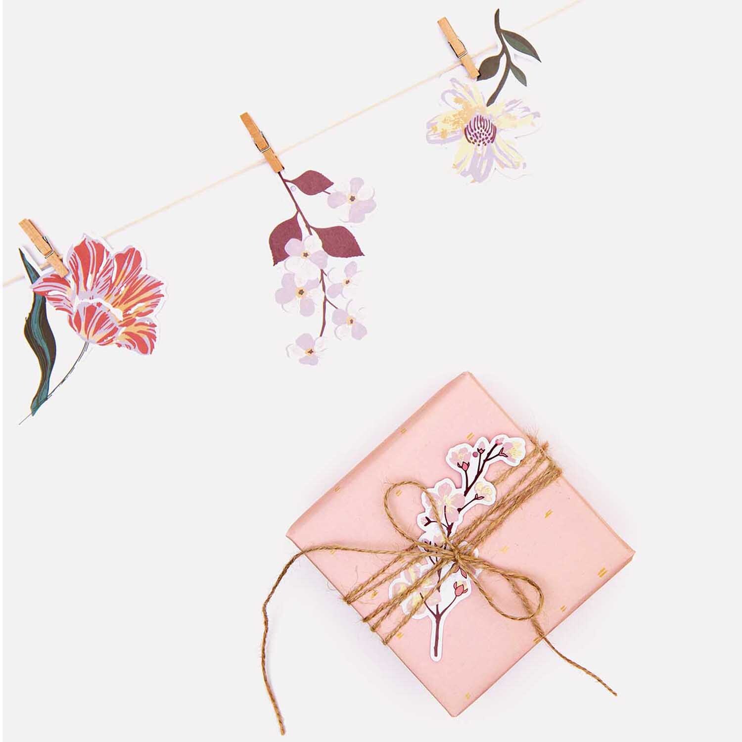 Paper Poetry Papieranhänger Blumen 8 Stück Paper Poetry Papieranhänger Blumen 8 Stück