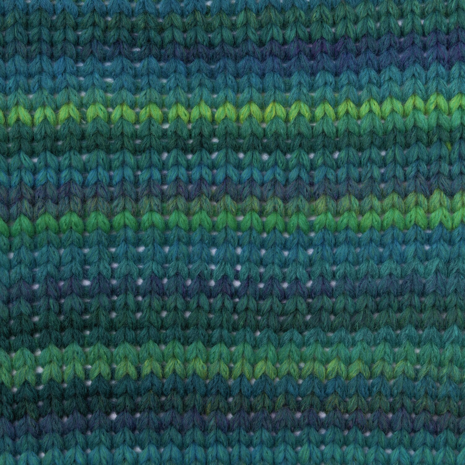 Creative Smile 50g 50m Farbe Aqua von Rico Design Creative Smile, Aqua: Gestricktes Muster in Blau- und Grüntönen, ideal für Strickprojekte.