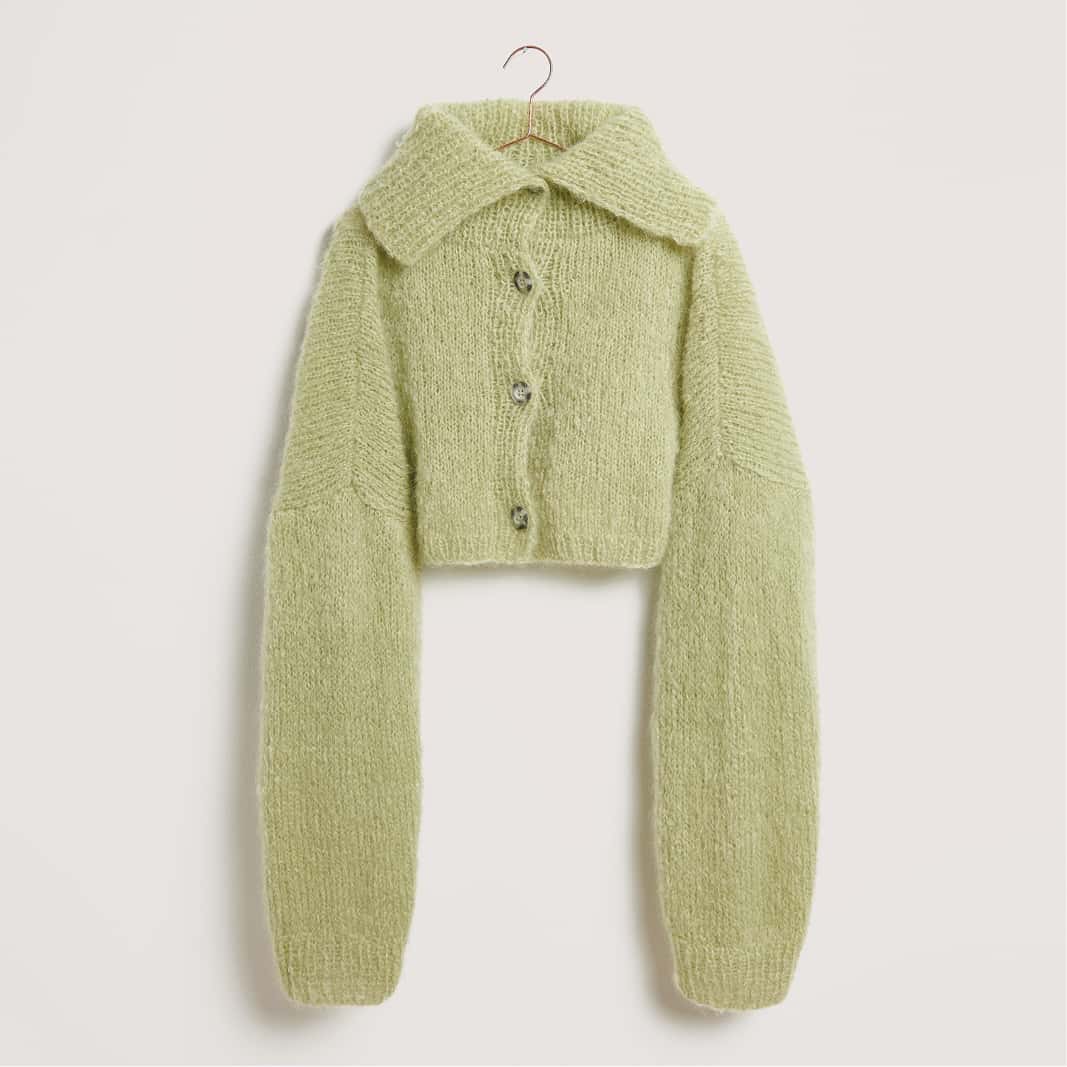 Gestrickte Jacke in Pistazie: Modell 04 aus dem Heft Made by Me No. 21