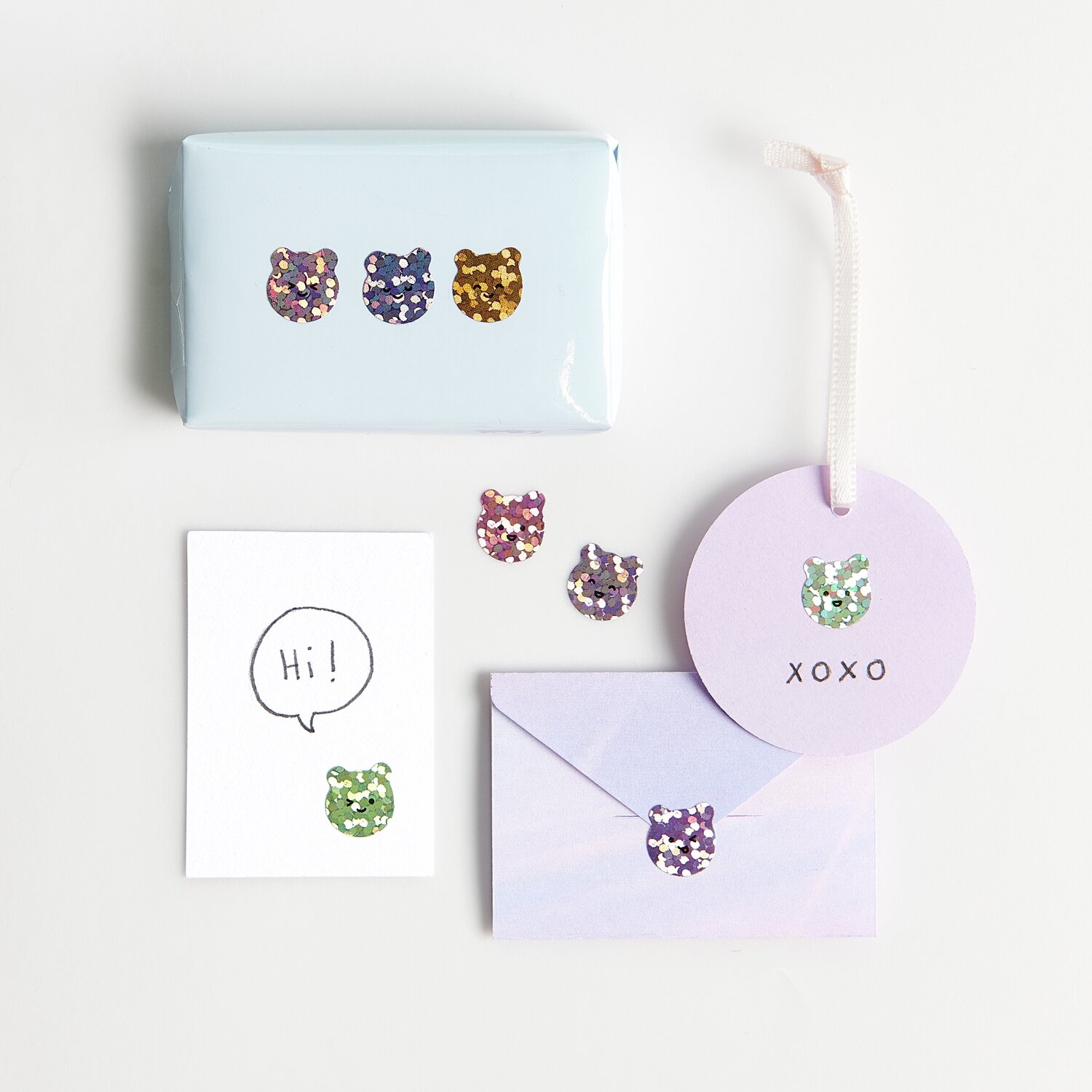 Paper Poetry Mini-Sticker Chingu Bären, bunte Bärenmotive, 1x1cm, 80 Stück, ideal für kreative Dekorationen.