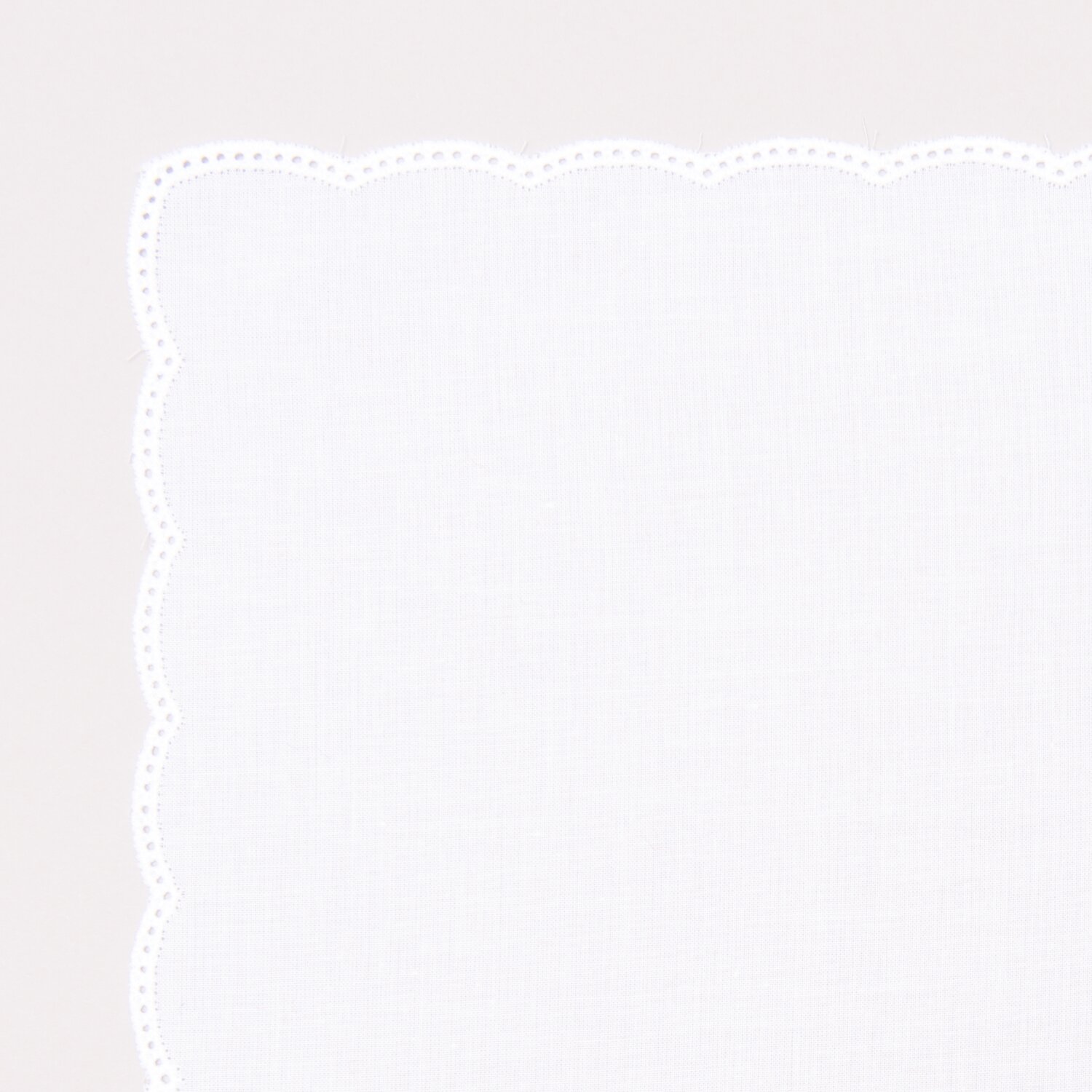 Paper Poetry Anhäkeltaschentuch mit geschwungener Kante 25x25cm von Rico Design