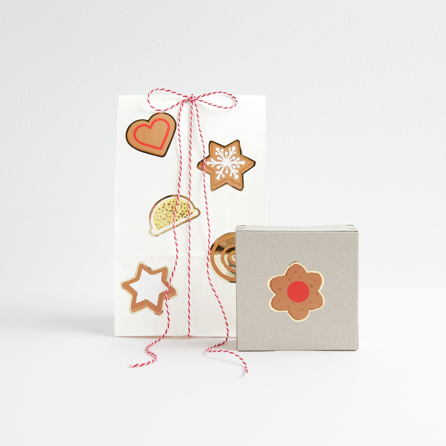 Paper Poetry Sticker Weihnachtsmarkt Cookies auf der Rolle 100-teilig von Rico Design