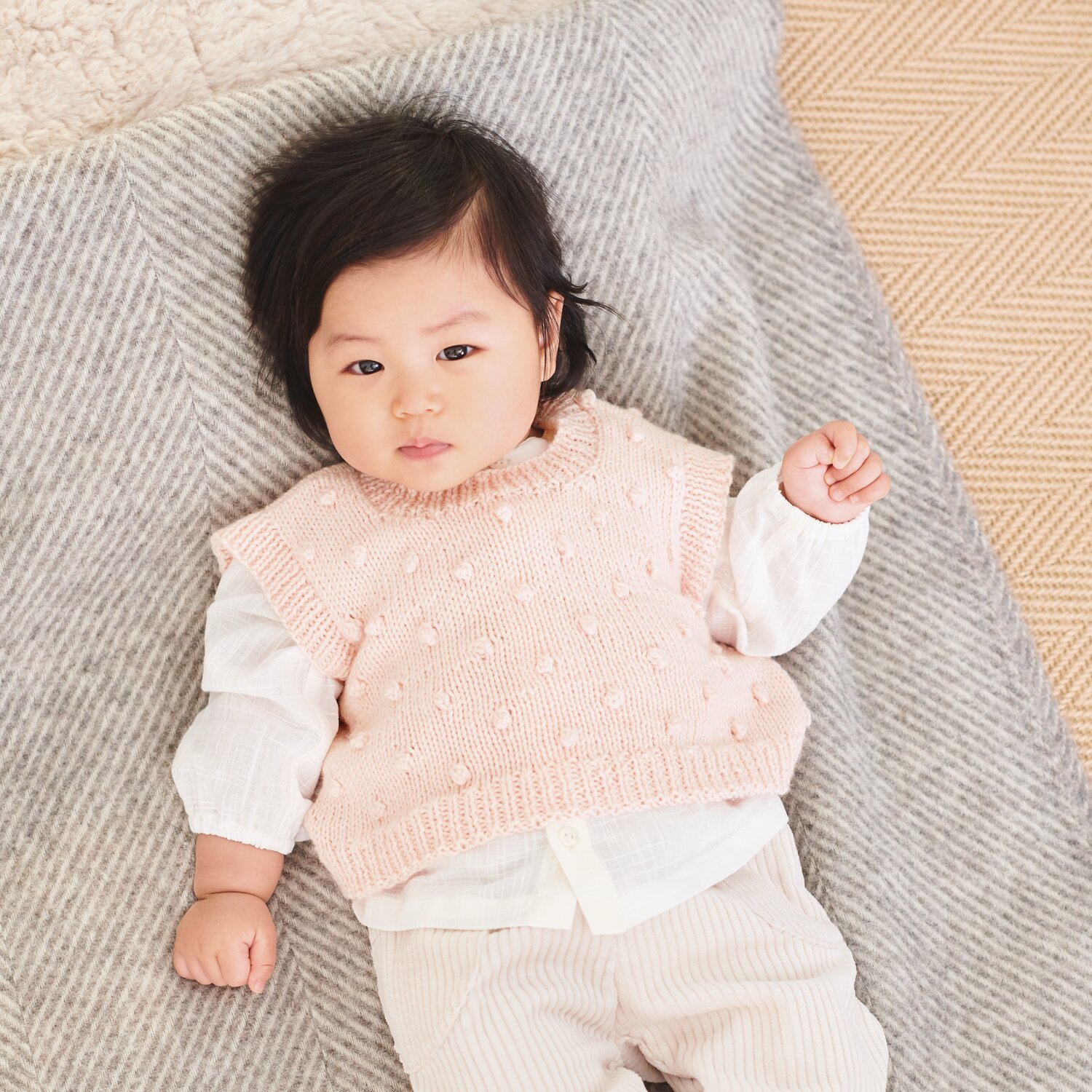 Strickset Top Modell 01 aus Baby 042 von Rico Design