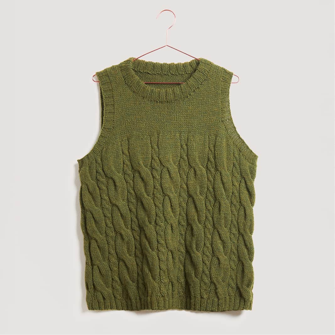 Gestrickter Pullunder: Modell 11 aus dem Heft Lovewool No. 21