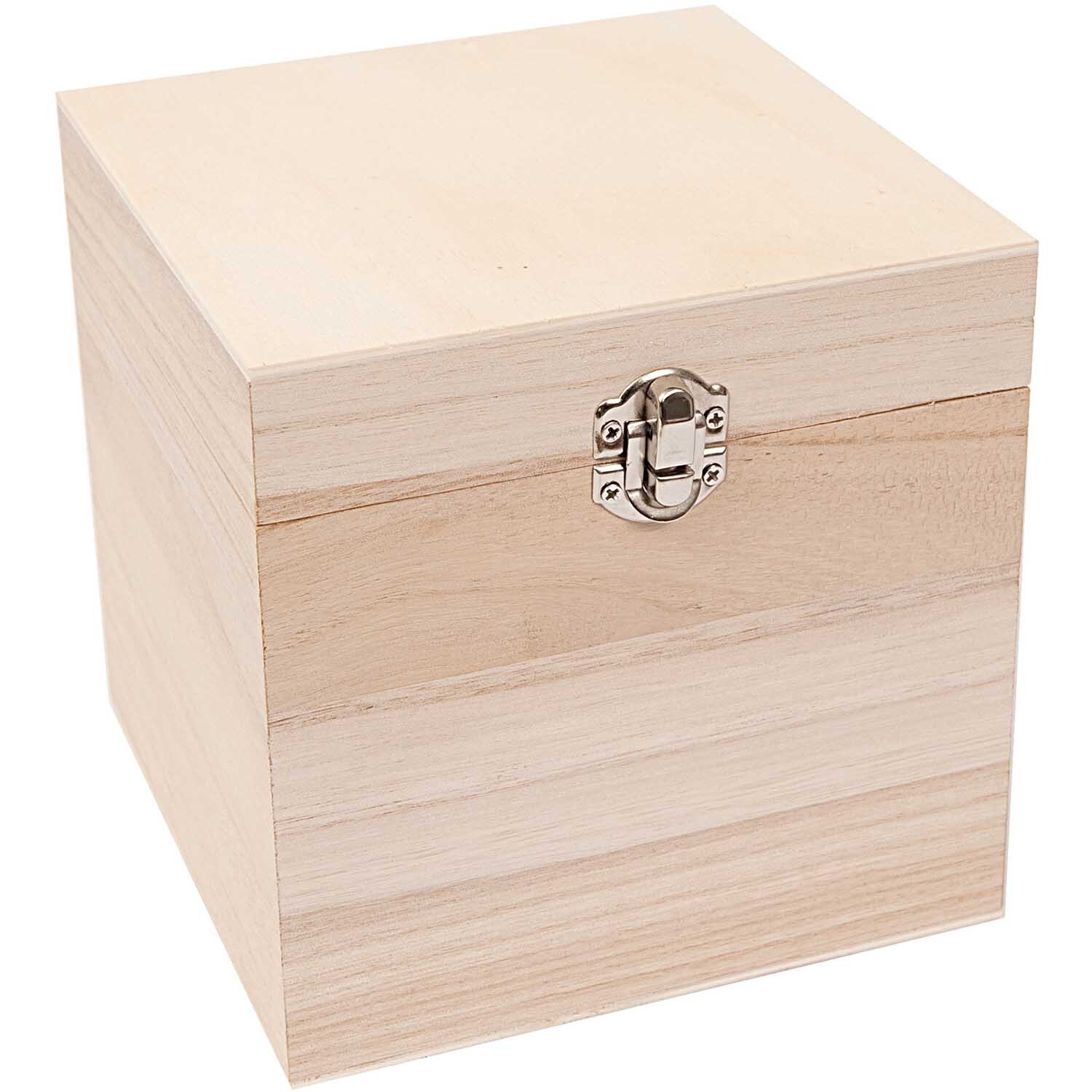 Schatulle quadratisch Größe 11,5x11,5x11,5cm von Rico Design Schatulle quadratisch Größe 11,5x11,5x11,5cm von Rico Design