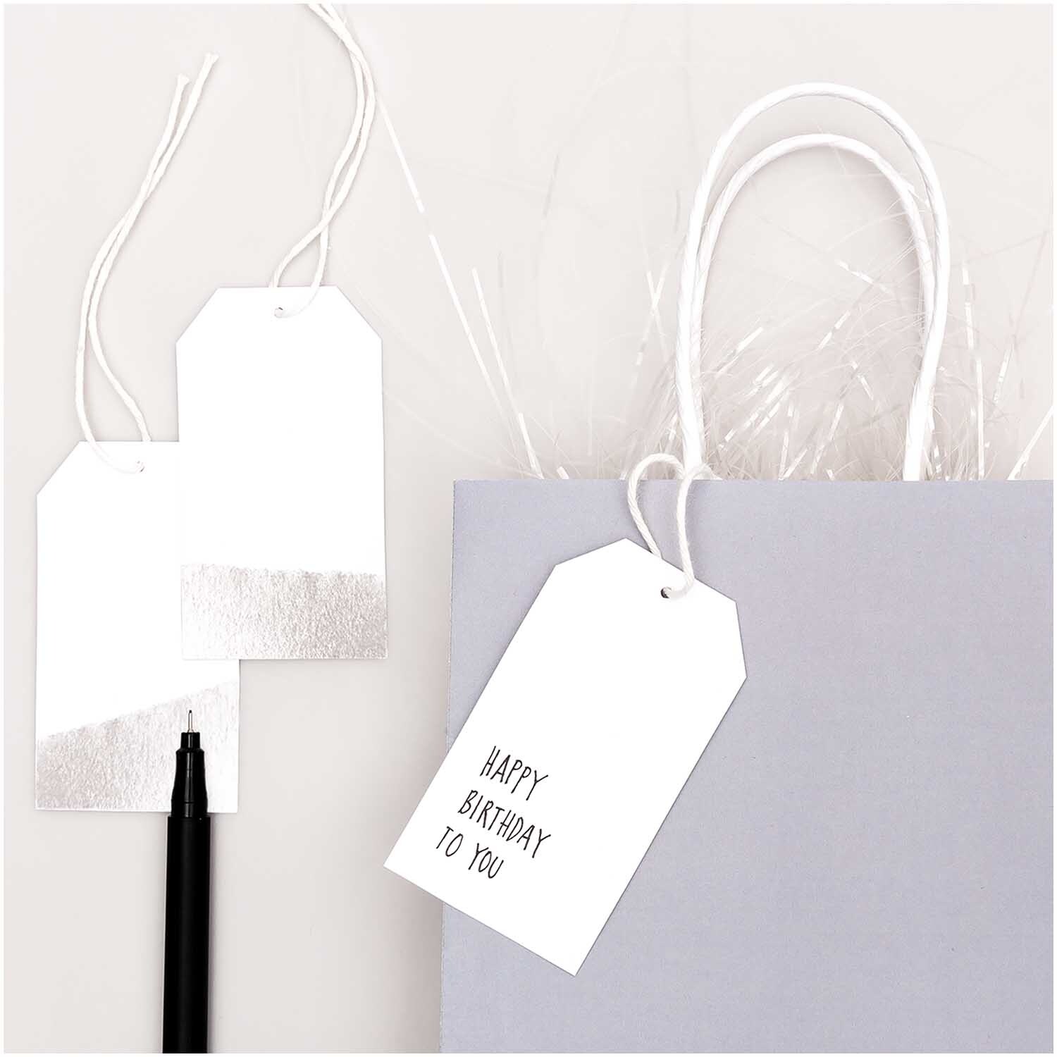 Paper Poetry Papieranhänger 4,5x8cm 24 Stück Paper Poetry Papieranhänger 4,5x8cm 24 Stück