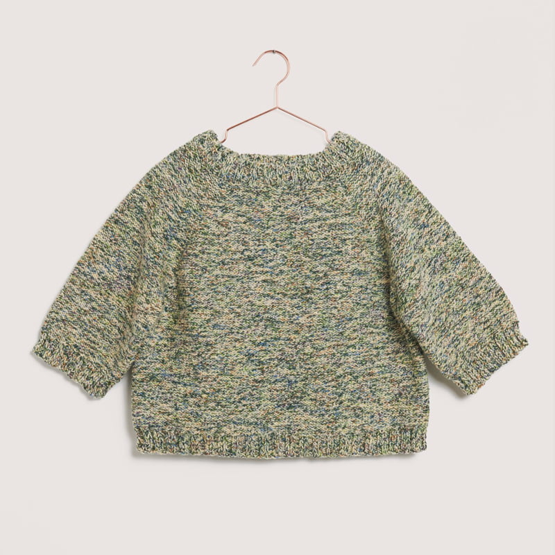 Gestricktes Shirt meliert in Dunkelgrün und Gelb: Modell 21 aus dem Heft Made by Me No. 22