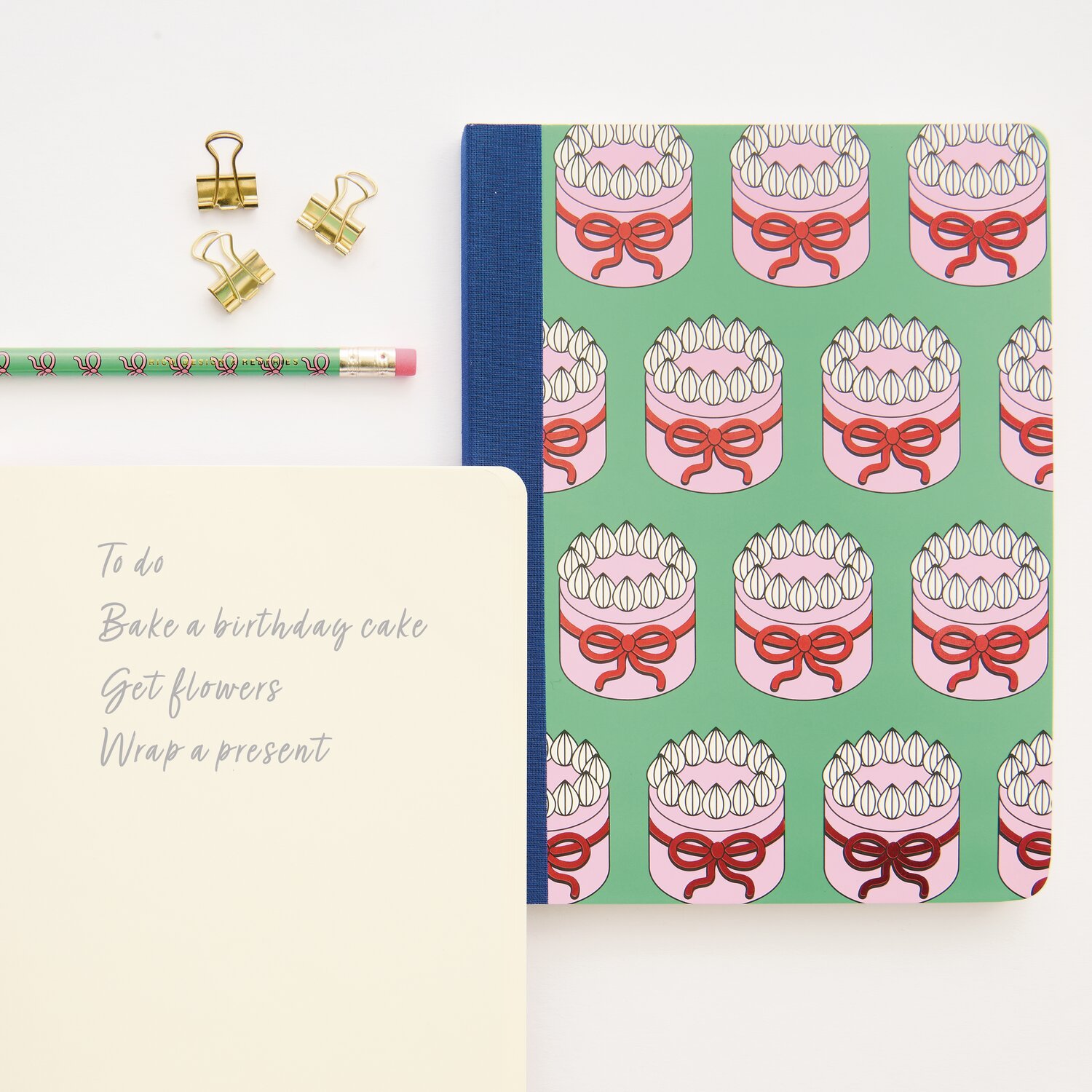 Rico Design x Redfries Notizbuch Torten 80 Blatt 14,5x19,5cm von Rico Design