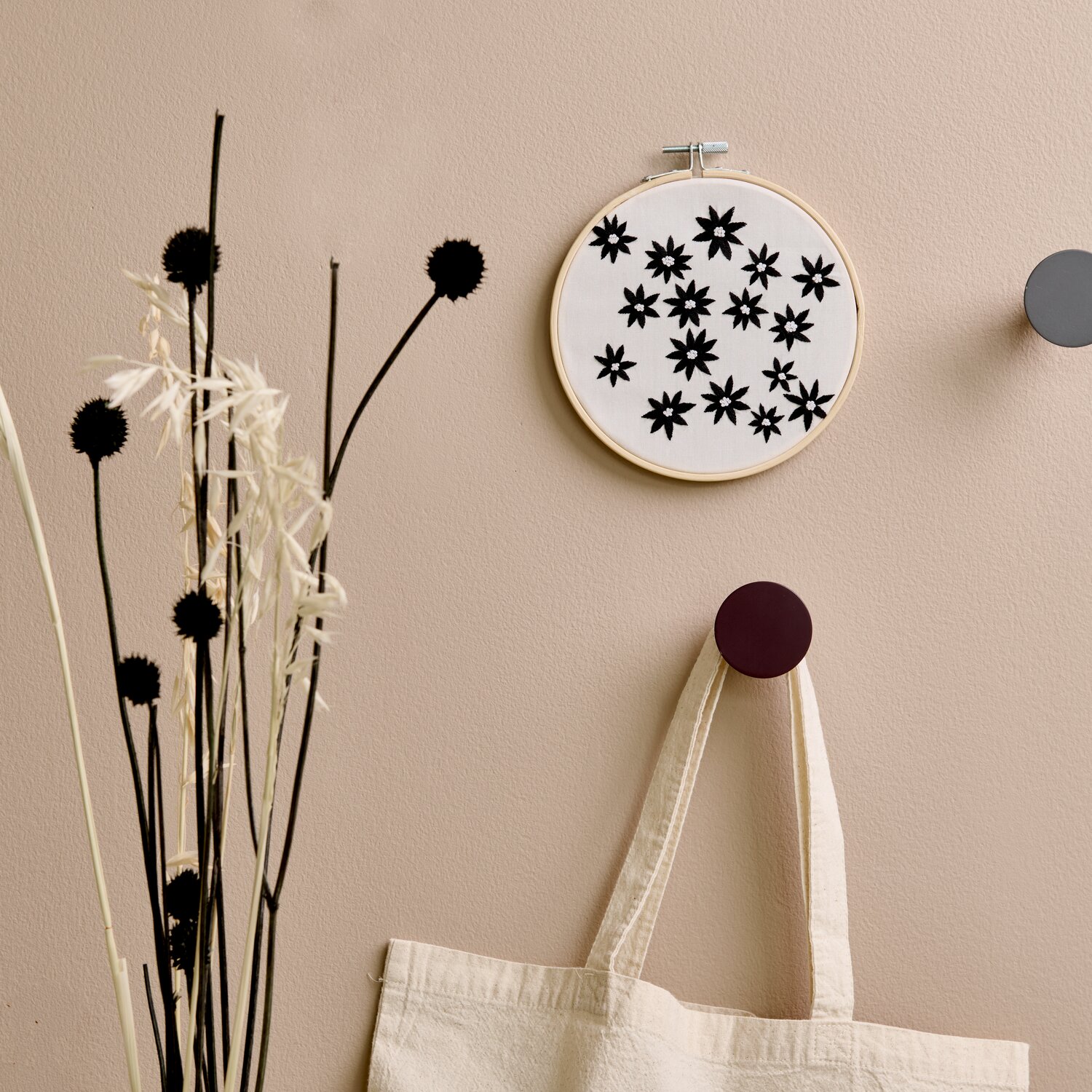 Stickpackung Vorgezeichnet Herbststern Ø15cm von Rico Design
