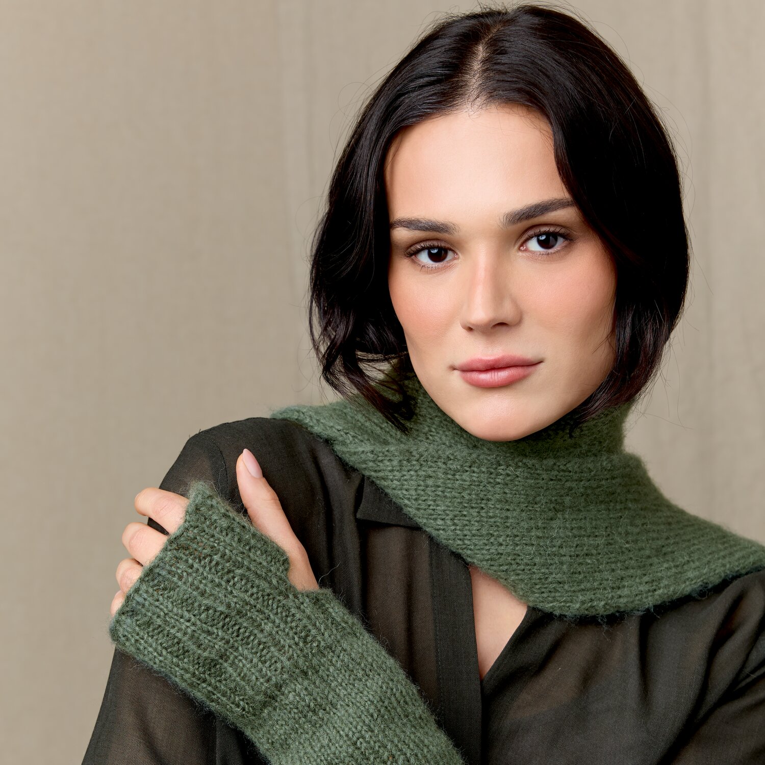 Strickset Stulpen Modell 06 aus Luxury Knits Little Pieces von Rico Design