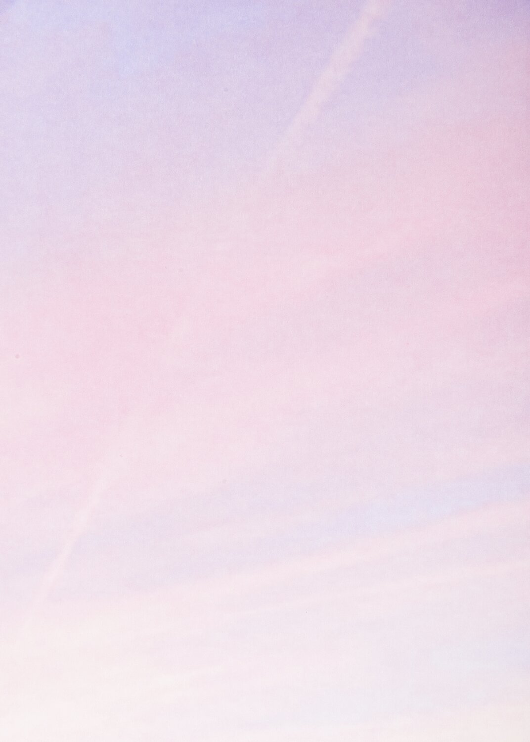 Paper Poetry Motivpapierblock The Sky is the Limit 23 Blatt zeigt einen sanften rosa Himmel.