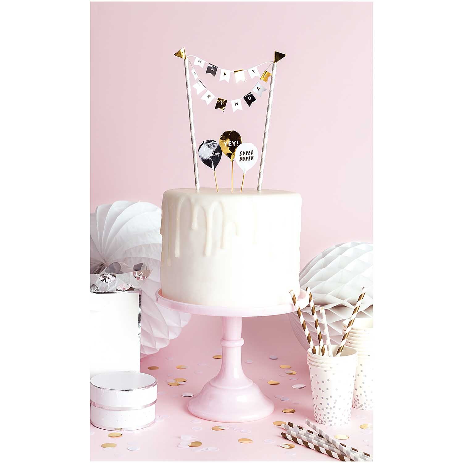 Kuchendekoration Happy Birthday classic Kuchendekoration Happy Birthday classic