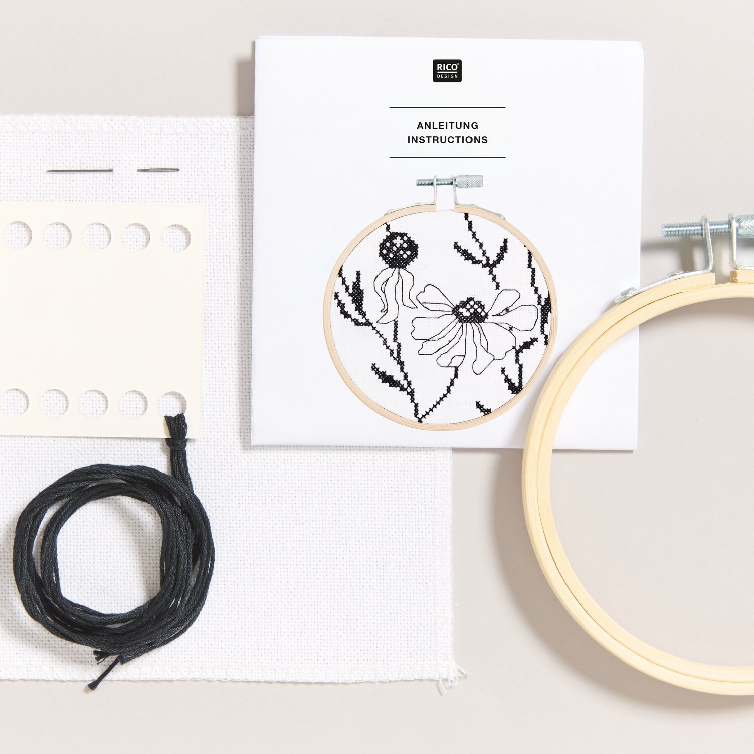 Stickpackung Gezählter Kreuzstich Echinacea Ø10cm von Rico Design