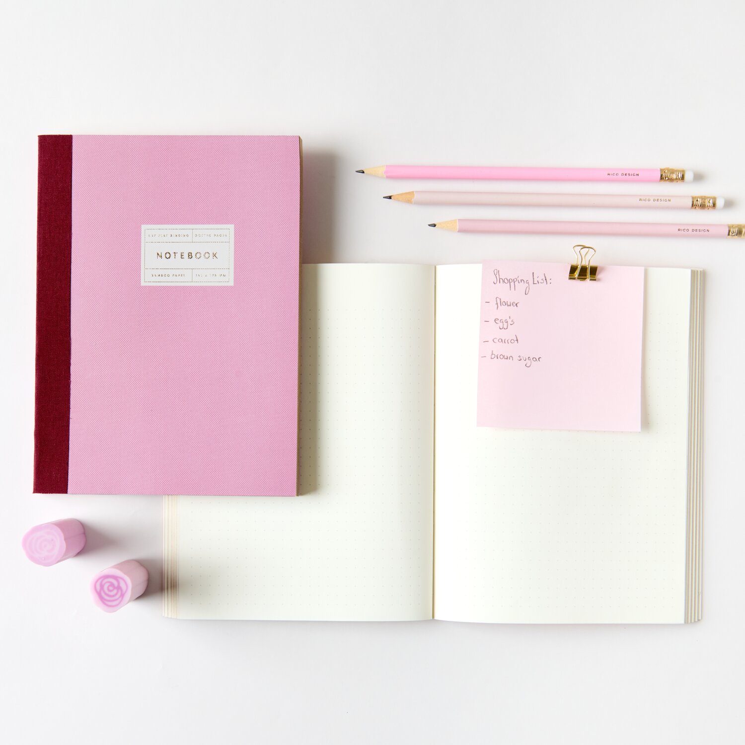 Paper Poetry Notizbuch S  Goldrand Farbe Beere von Rico Design