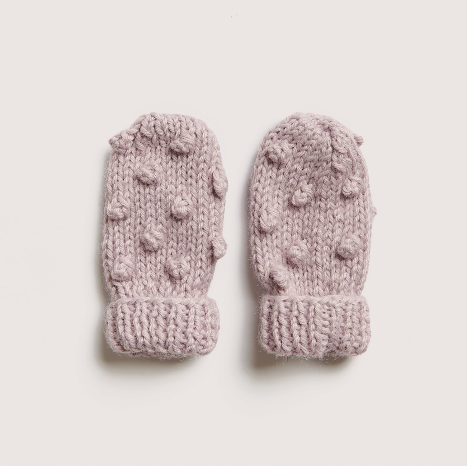 Strickset Fäustlinge Modell 18 aus Baby 042 in Flieder, gestrickt aus Rico Baby Dream dk uni.