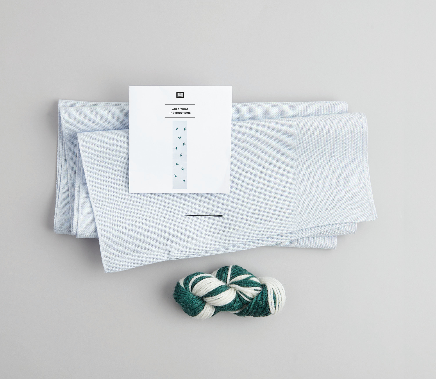 Stickpackung Tischband Maiglöckchen vorgezeichnet Stickpackung Tischband Maiglöckchen vorgezeichnet