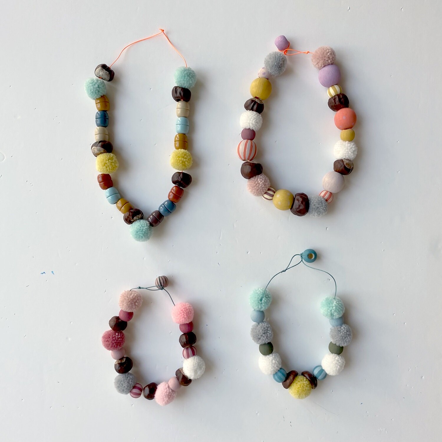 Bastelanleitung Kastanienkette von Rico Design