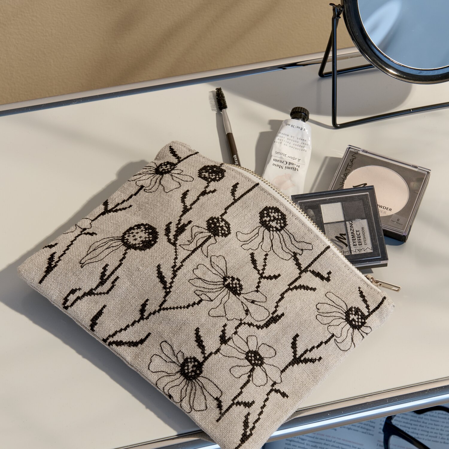 Stickpackung Gezählter Kreuzstich Pouch Echinacea 22,5x17cm von Rico Design