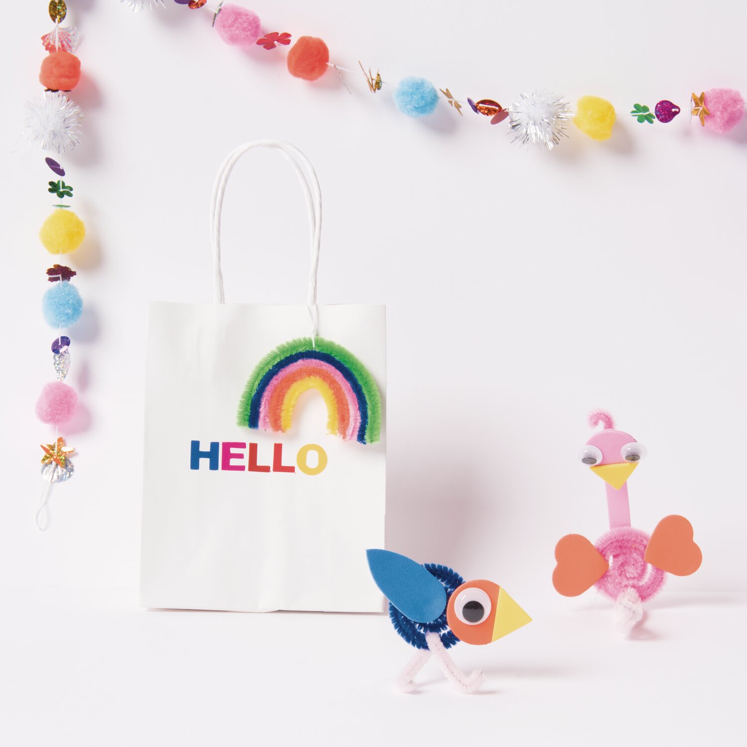 DIY-Bastelset Regenbogen ca. 100-teilig von Rico Design