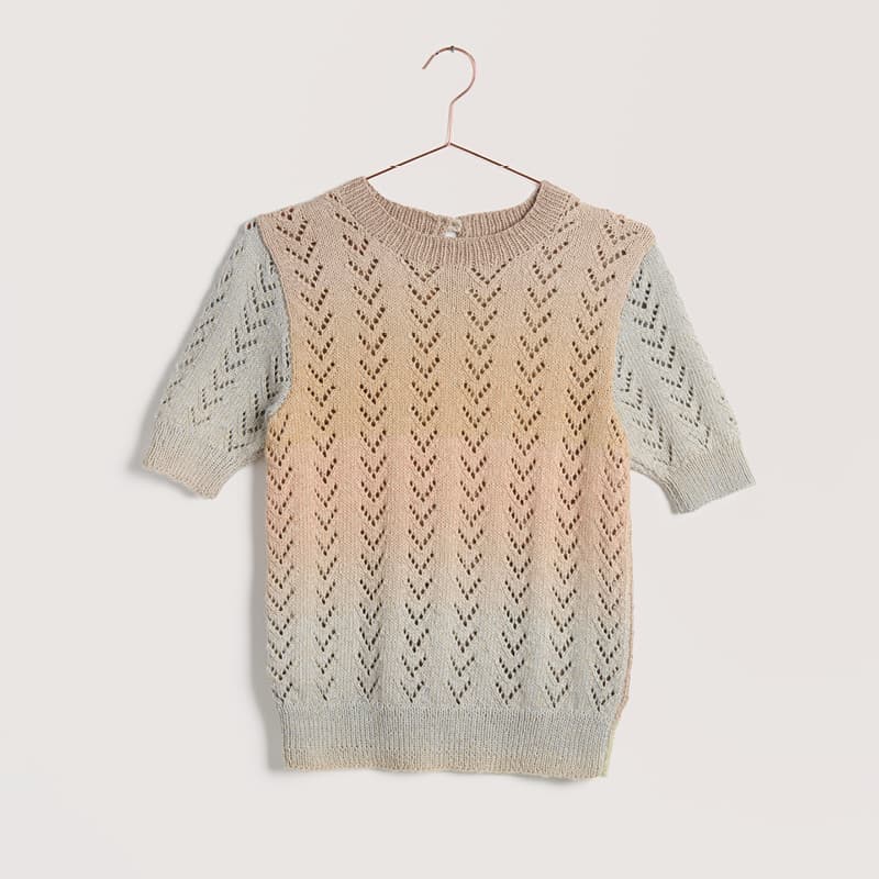 Gestricktes Shirt: Modell 10 aus dem Heft Lovewool No. 22