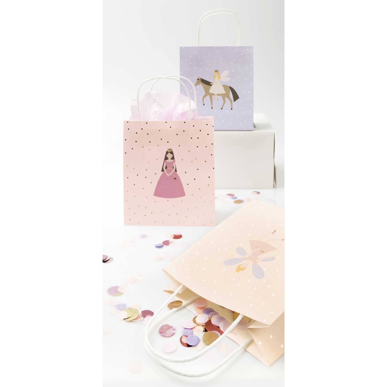 Paper Poetry Papiertüten Prinzessin 18x21cm 3 Stück Paper Poetry Papiertüten Prinzessin 18x21cm 3 Stück