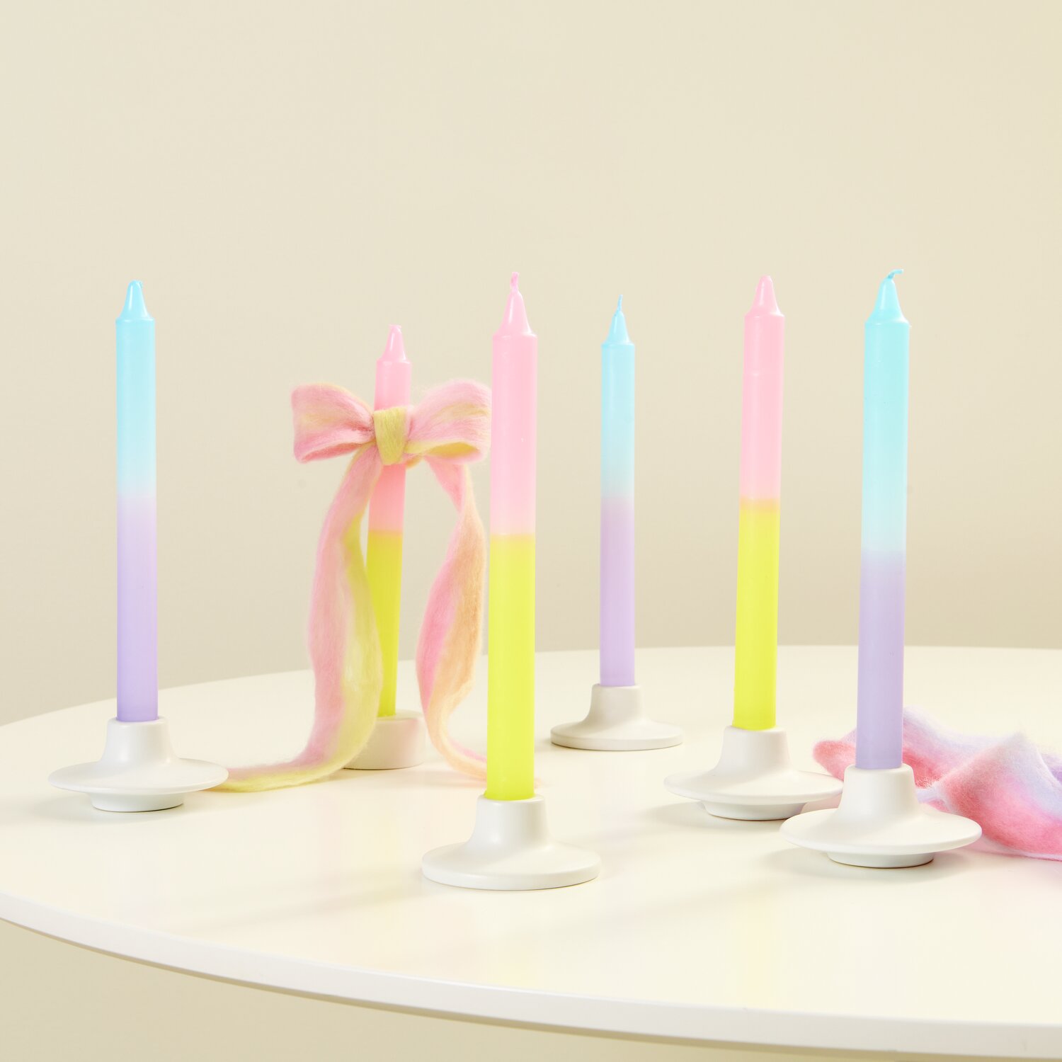 Kerze Dip Dye Ø2x23cm Farbe Flieder-Blau von Rico Design