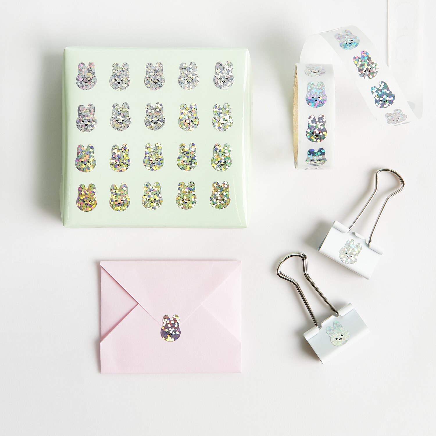 Paper Poetry Mini-Sticker Chingu Hasen: Silberne Sticker auf Rolle, 1x1cm, 80 Stück, dekorieren Umschläge und Klemmen.