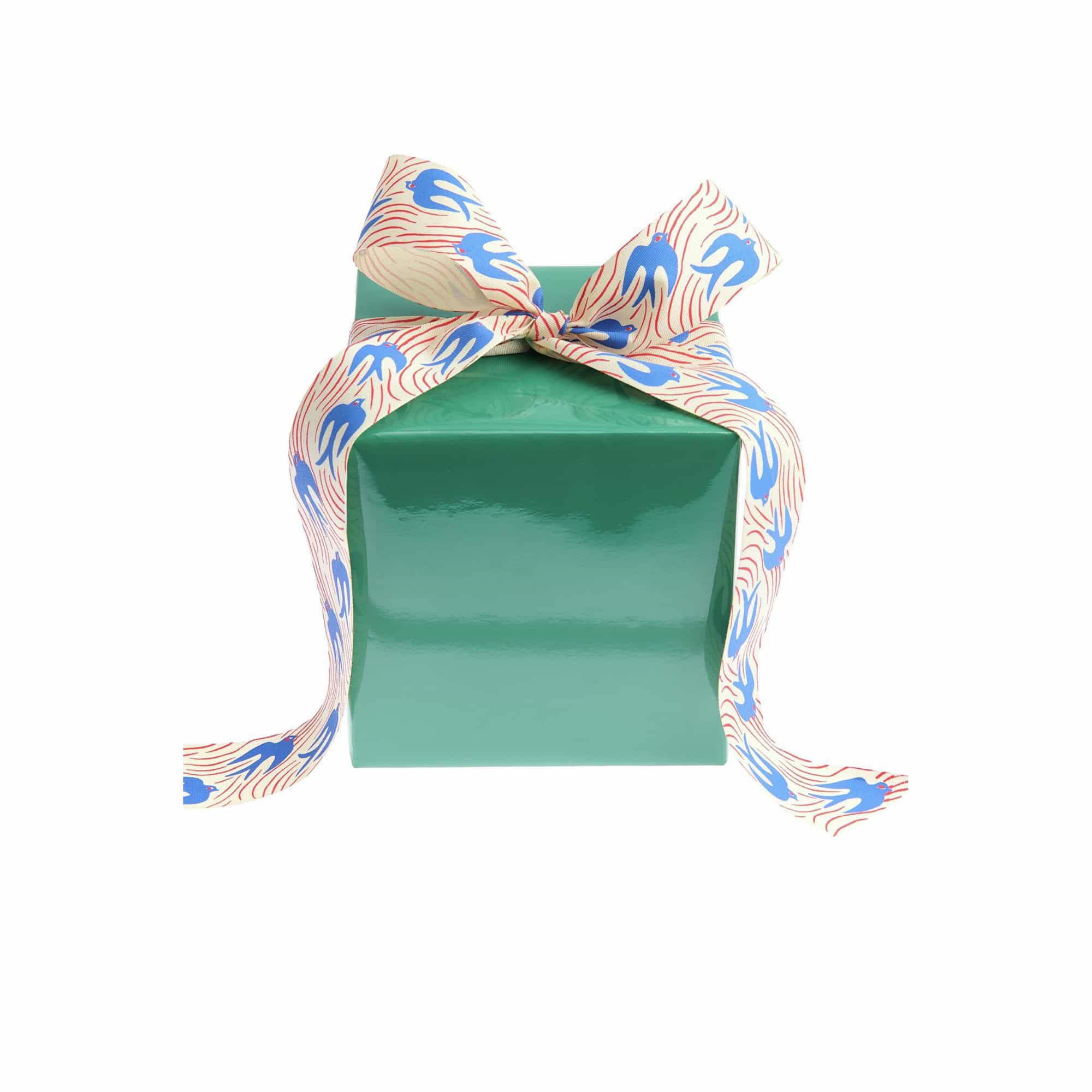 Ein grün verpacktes Geschenk