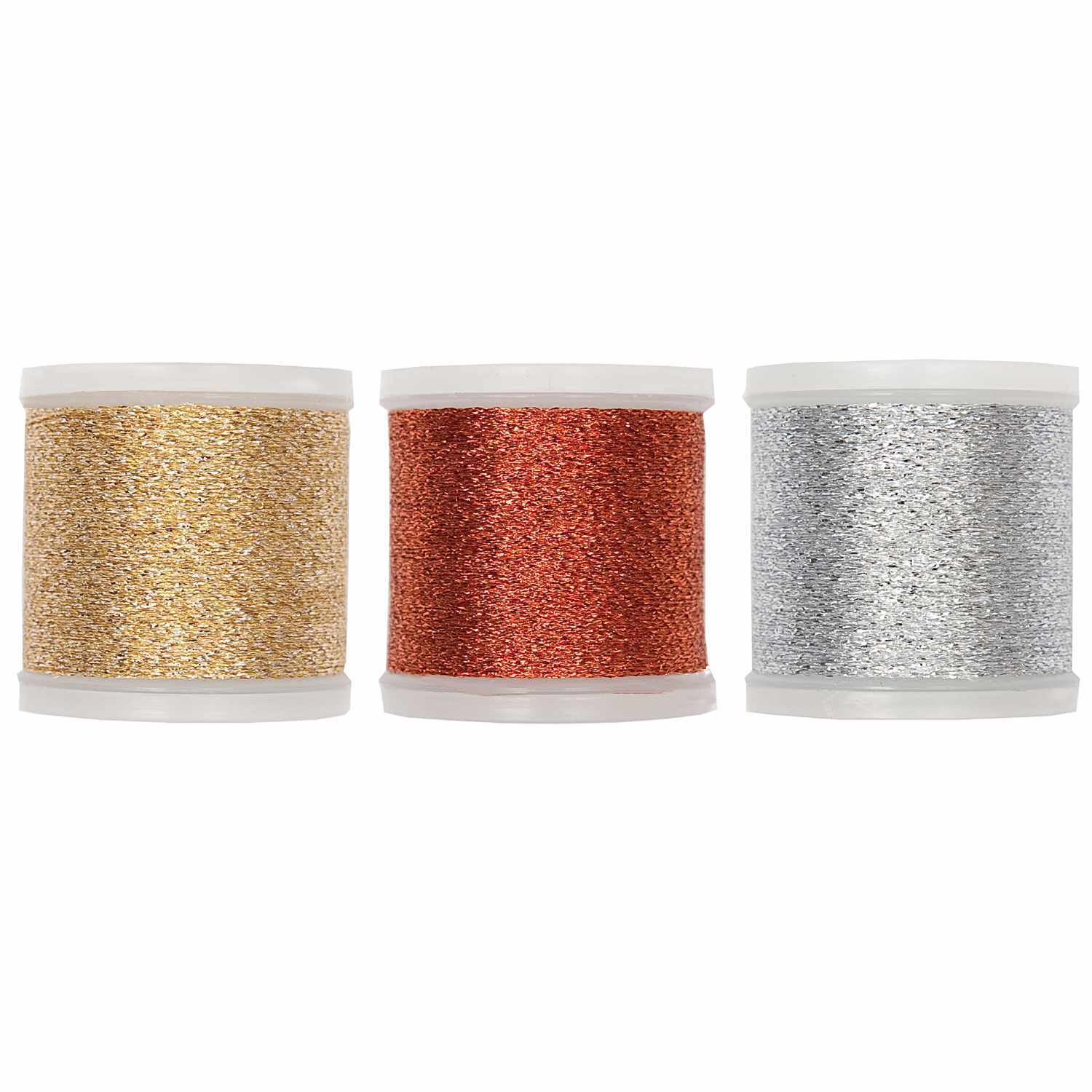 Sticktwist Metallic No. 40 200m von Rico Design: Drei Spulen in Gold, Rot und Silber auf weißem Hintergrund. Ideal für kreative Projekte.