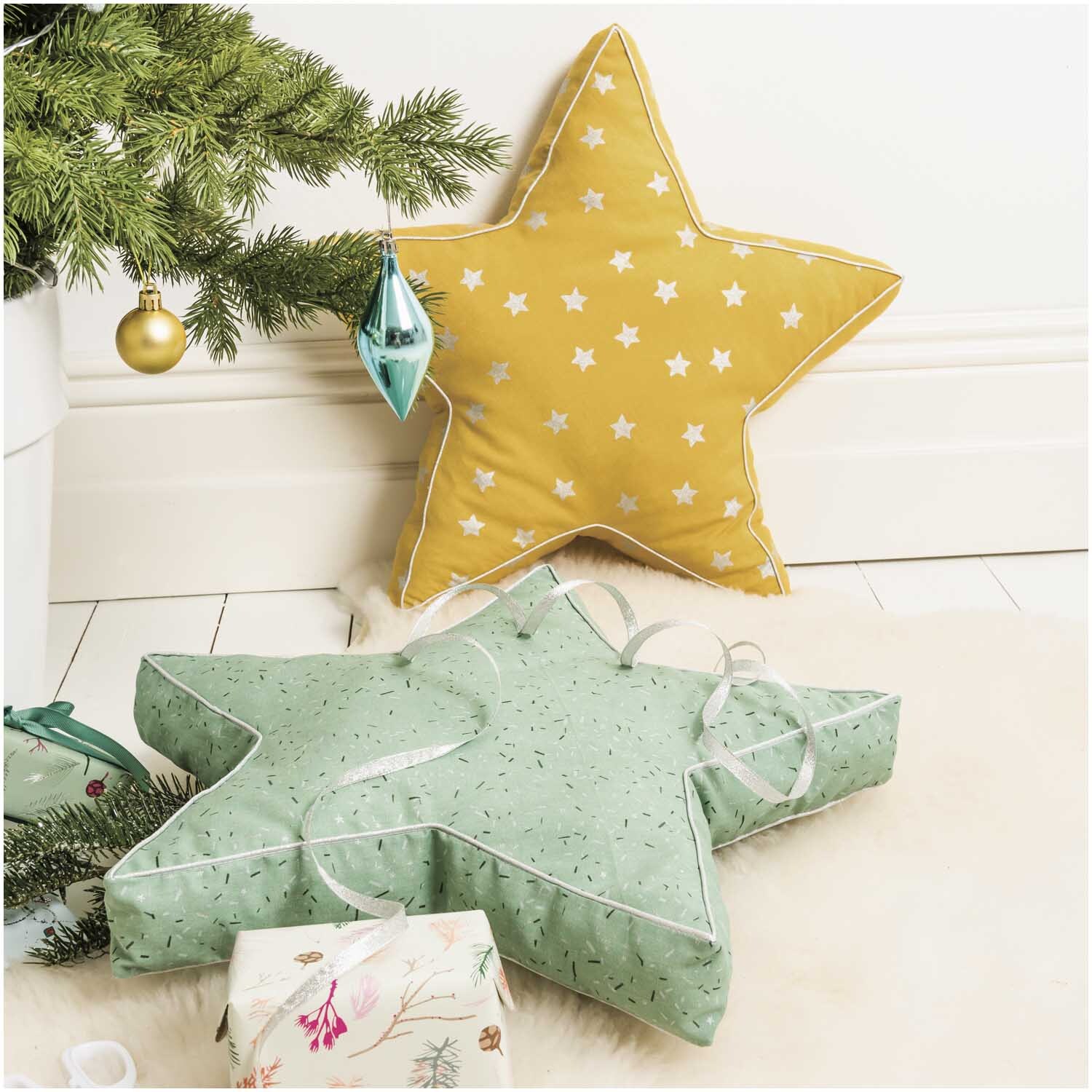 Druckstoff Nostalgic Christmas Streifen grün-metallic 140cm Druckstoff Nostalgic Christmas Streifen grün-metallic 140cm