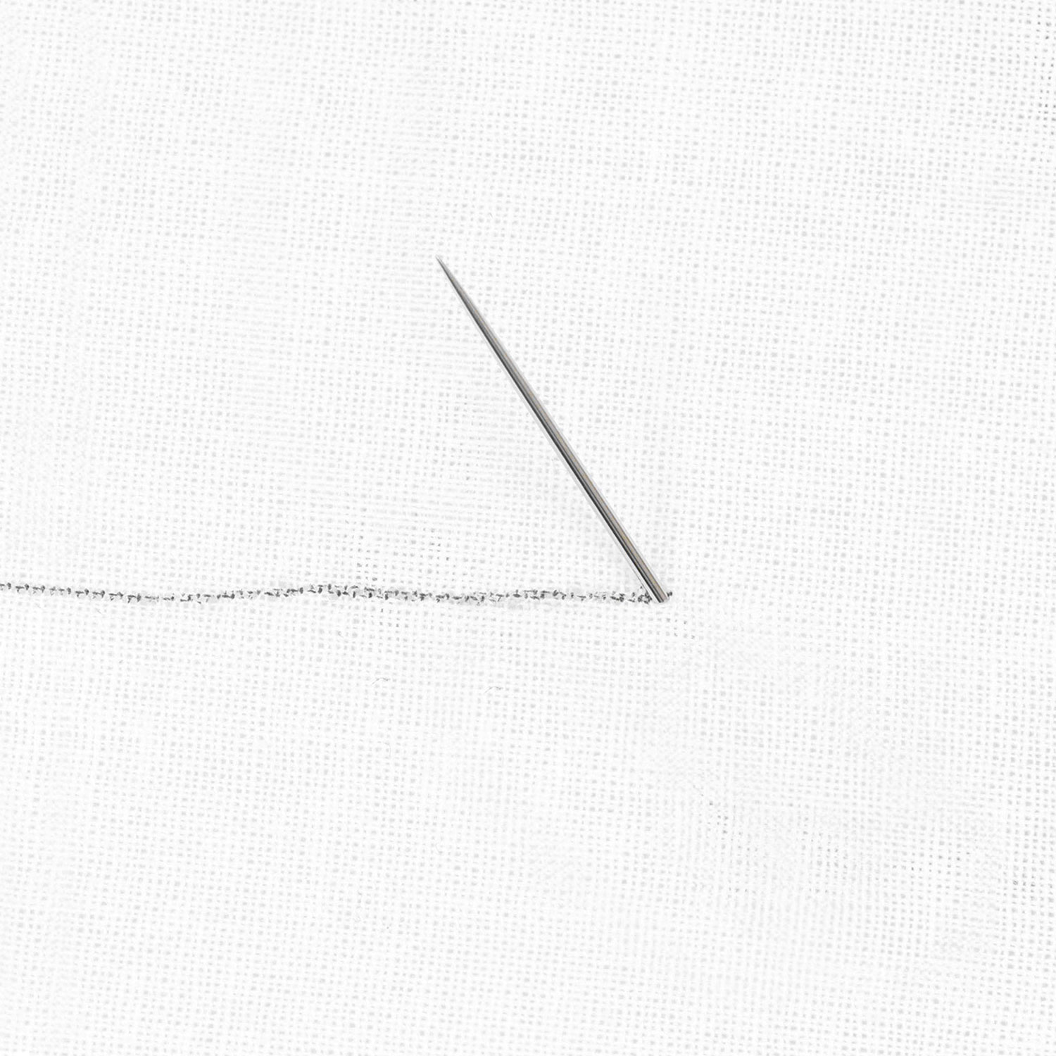 Schritt 1 in der Stickanleitung für einen Kettenstich