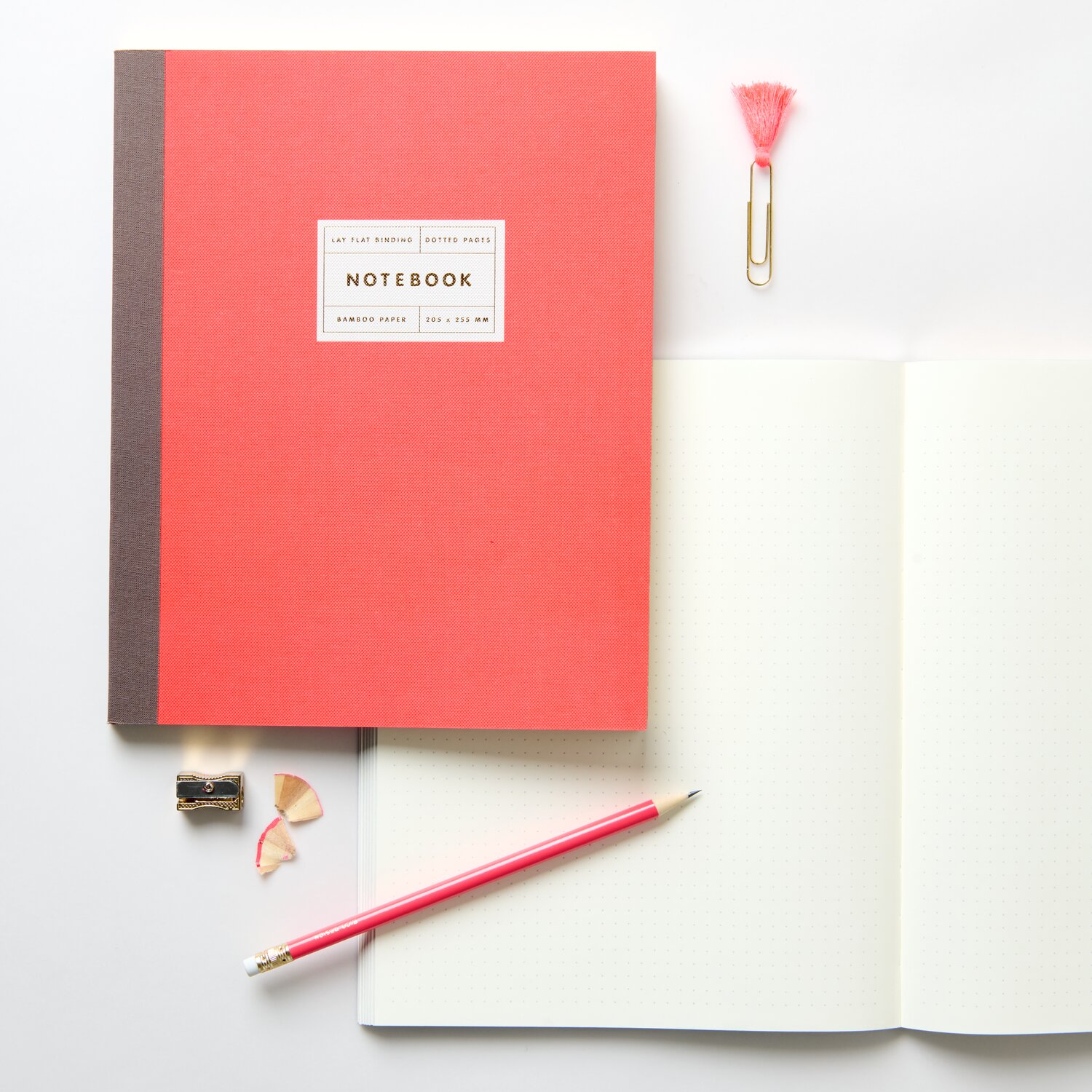 Paper Poetry Notizbuch L  Goldrand Farbe Neonrot von Rico Design