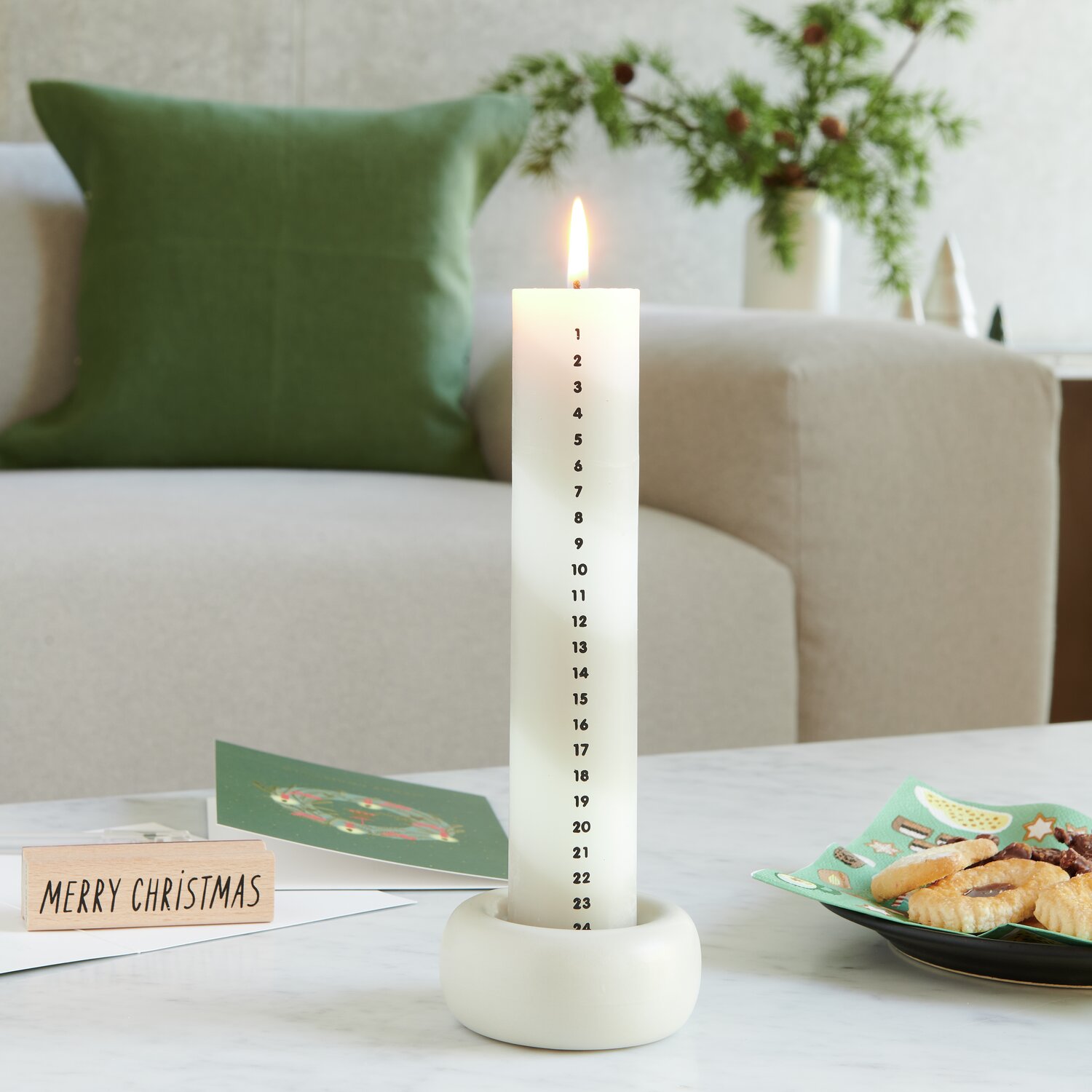 Adventskalender Kerze gestreift  Ø4x20cm Farbe Beige-Weiß von Rico Design