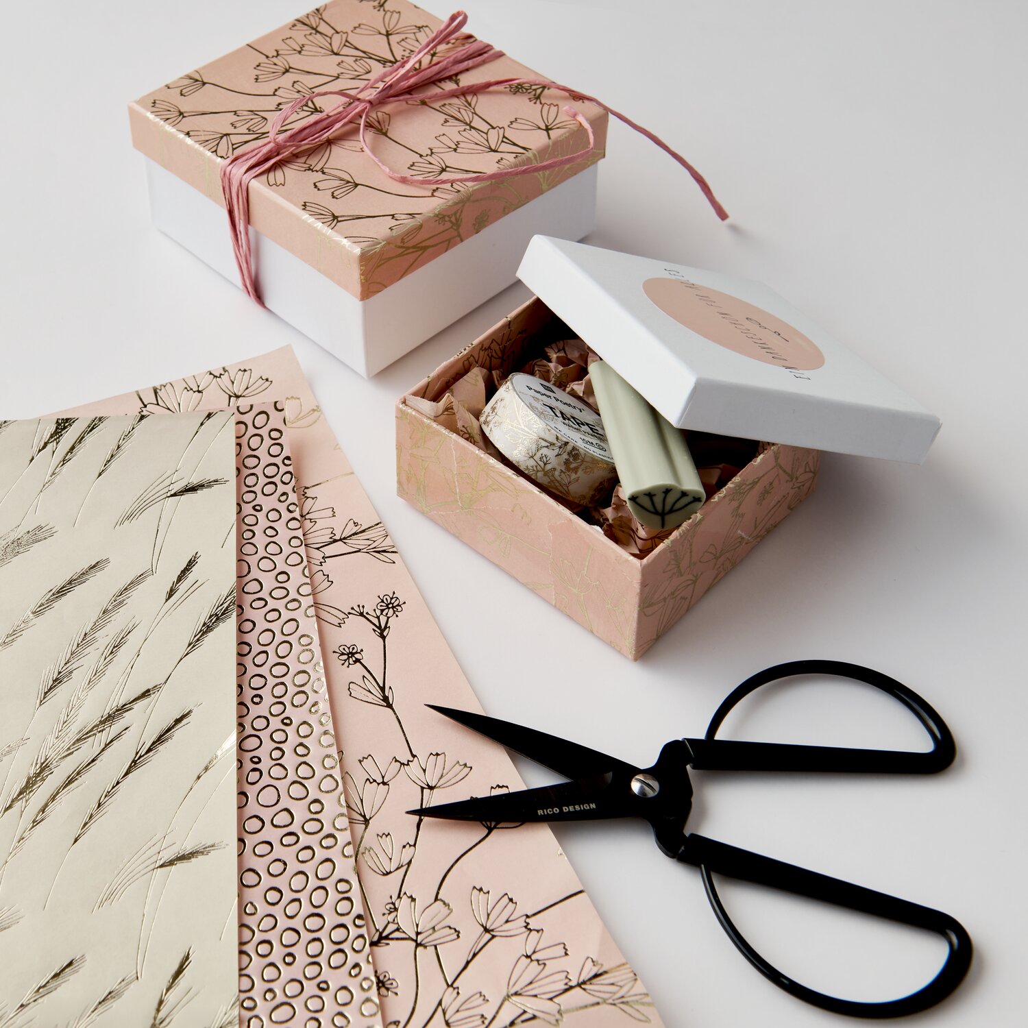 Paper Patch In the Meadow Blumen 30x42cm von Rico Design