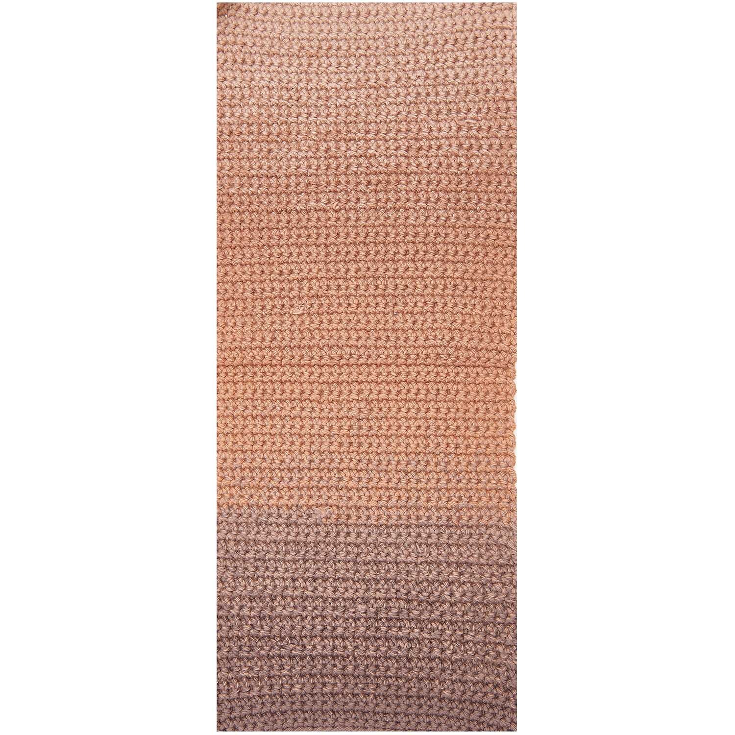 Ricorumi Spin Spin dk von Rico Design: Strickgarn in Braun, 50g. Nahaufnahme des Garns mit feiner Textur.